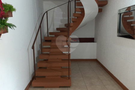 Casa à venda com 6 quartos, sendo 3 suítes,  em Tijuca, Rio de Janeiro, RJ