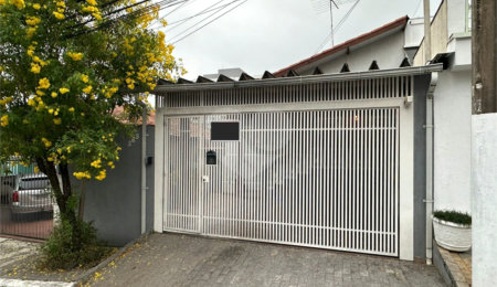 Sobrado à venda com 3 quartos em Santa Teresinha, São Paulo, SP