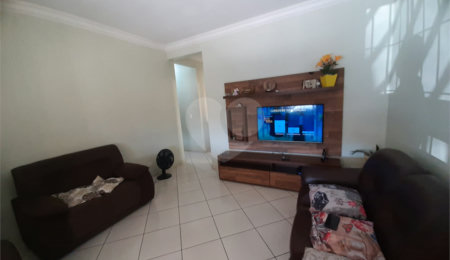 Sobrado à venda com 5 quartos, sendo 1 suíte,  em Tremembé, São Paulo, SP