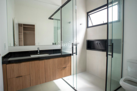 Casa para alugar com 3 suítes no condomínio Juca 700, Atibaia - SP