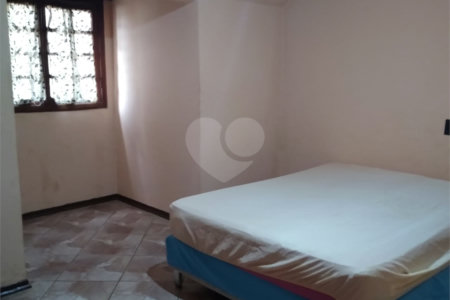 Casa à venda ou para alugar com 9 quartos, sendo 5 suítes, no condomínio Residencial Rio Verde, Araçoiaba da Serra - SP
