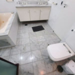 Apartamento Residencial à venda, Pitangueiras, Guarujá - AP0136.