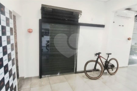 Salão para alugar no Centro, Araraquara, SP