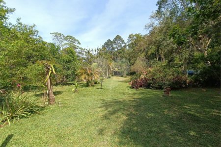 Chácara à venda com 5 quartos, sendo 3 suítes, em Vila Darcy Penteado (mailasqui), São Roque, SP