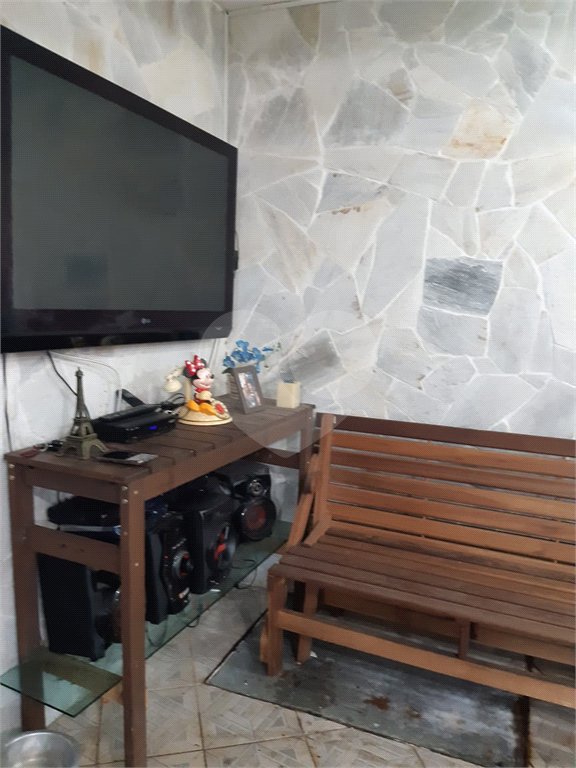Sobrado à venda com 3 quartos, sendo 1 suíte, em Horto Florestal, São Paulo, SP