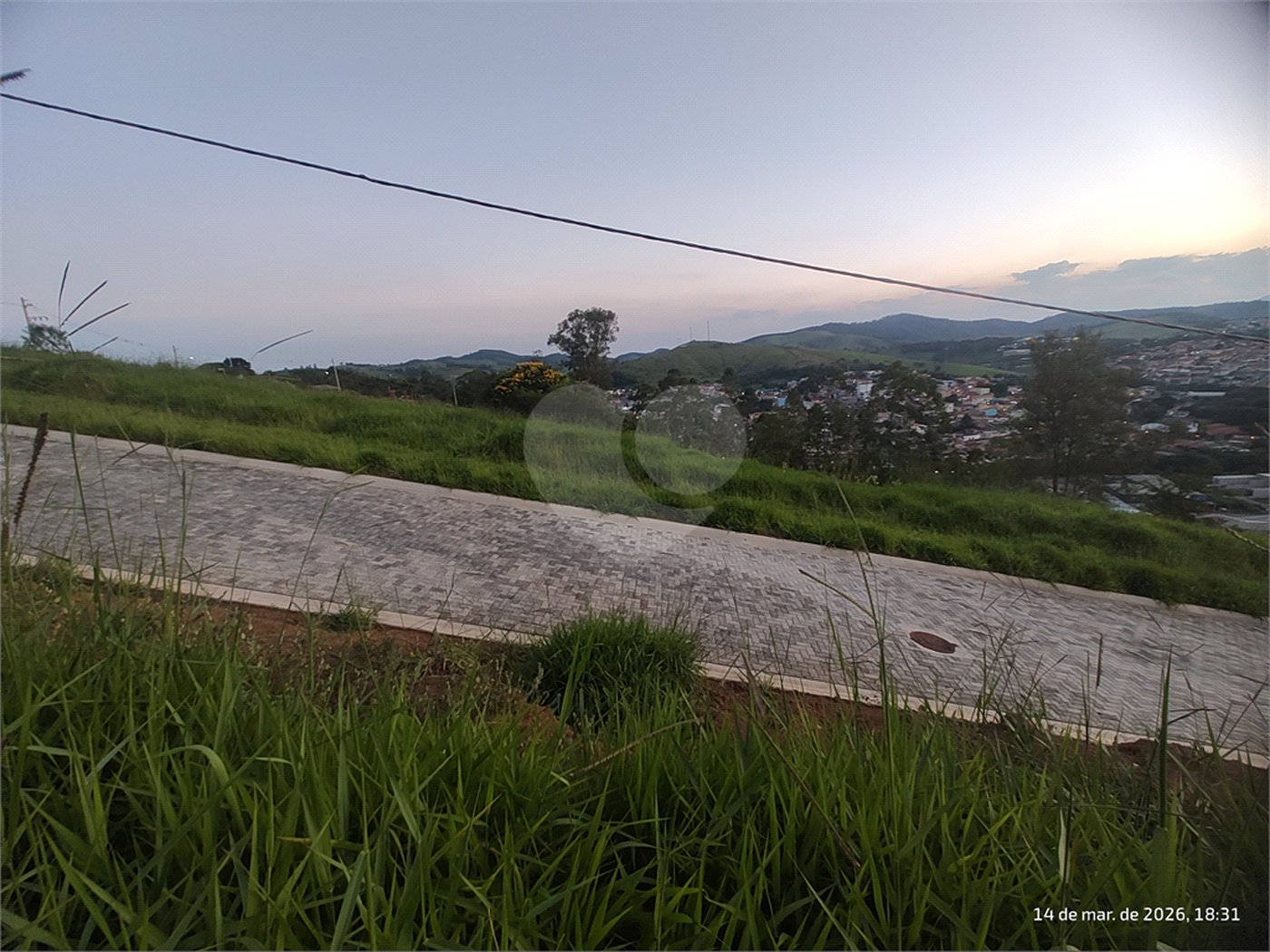 Terreno à venda no condomínio Paraíso da Montanha, Piracaia - SP