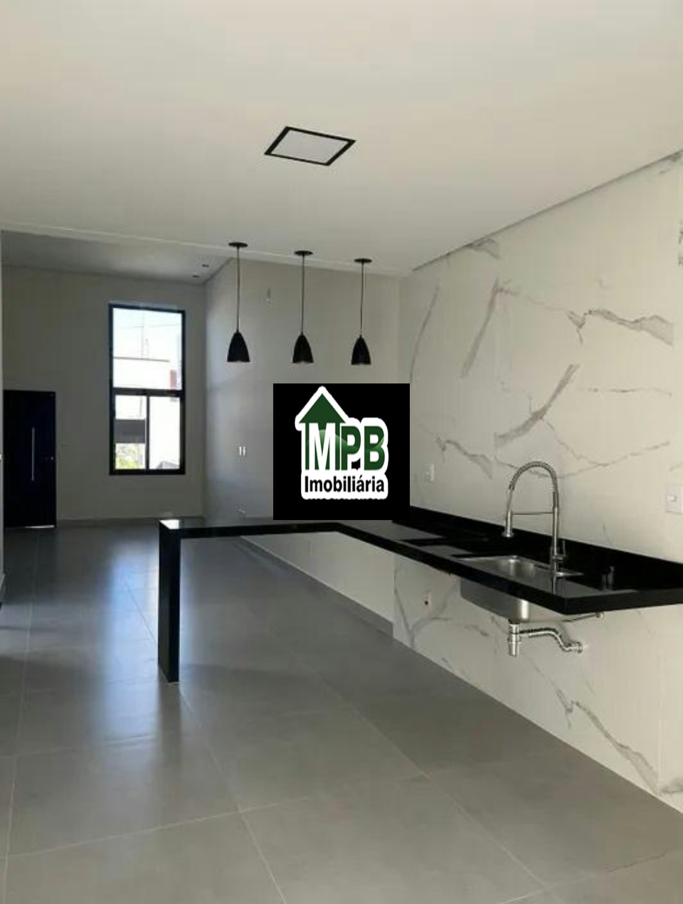 Casa à venda com 3 quartos, sendo 2 suítes, no condomínio Residencial Jardim Sorocaba, Sorocaba - SP