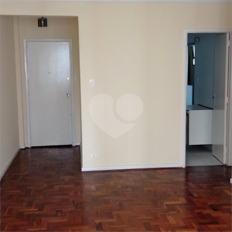 Apartamento à venda com 3 quartos, sendo 1 suíte, em Pinheiros, São Paulo, SP