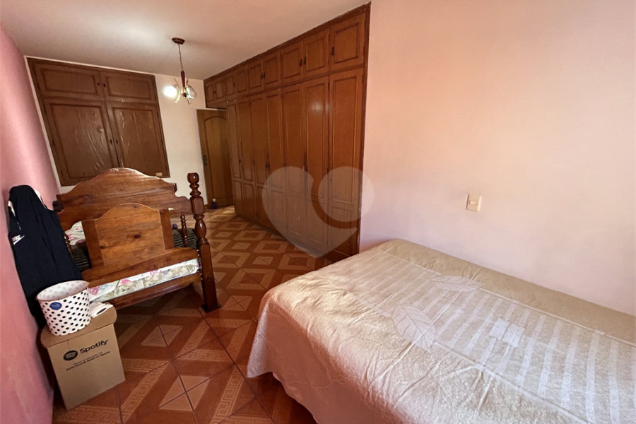Sobrado à venda com 3 quartos em Tremembé, São Paulo, SP