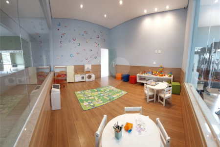 Casa à venda ou para alugar com 4 suítes no condomínio Figueira Garden, Atibaia - SP
