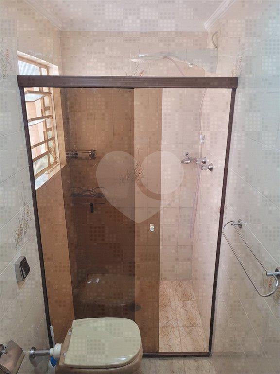 Sobrado à venda ou para alugar com 4 quartos, sendo 1 suíte, em Vila Gustavo, São Paulo, SP