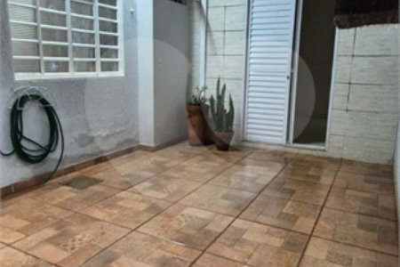 Casa à venda com 3 quartos em Jardim do Carmo, Araraquara, SP