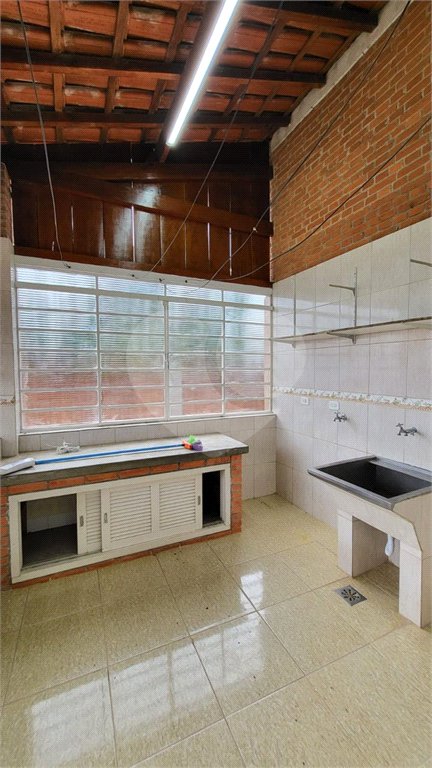 Chácara à venda com 3 quartos, sendo 2 suítes, em Planalto Verde, São Roque, SP