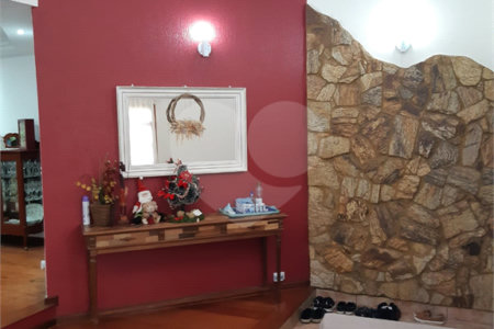 Casa à venda com 3 suítes no condomínio Jardim Altos de Suzano, Suzano - SP