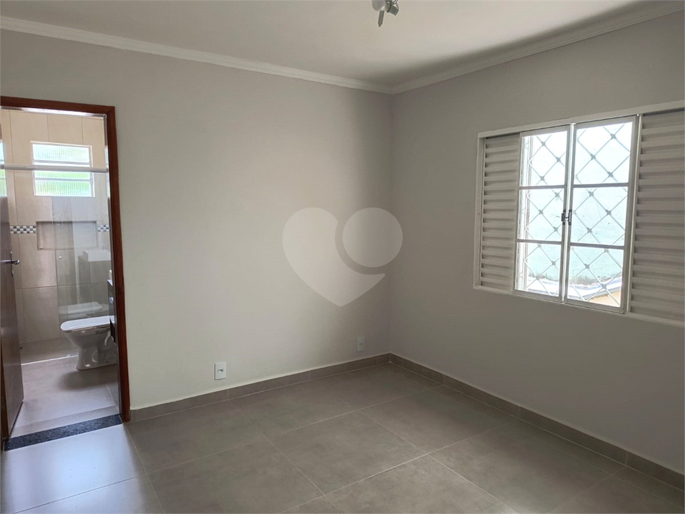 Casa à venda com 2 quartos, sendo 1 suíte, em Vila Avaí, Indaiatuba, SP