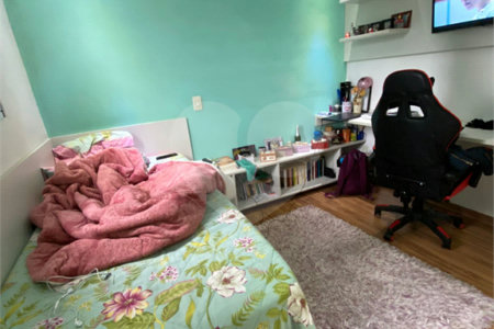 Casa à venda com 3 quartos, sendo 2 suítes,  em Vila Nova Socorro, Mogi das Cruzes, SP