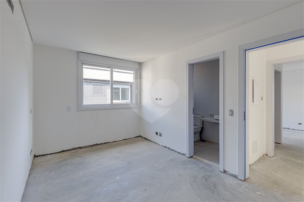 Casa à venda com 4 suítes no condomínio Vila Arese, São Paulo - SP