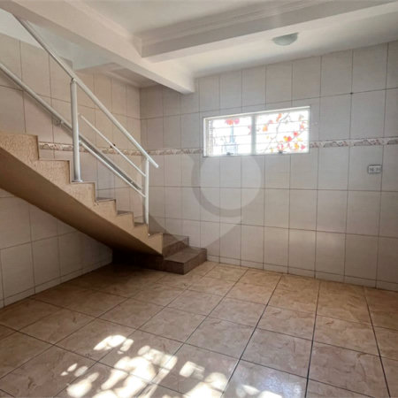 Sobrado à venda com 3 quartos, sendo 1 suíte, em Jardim Dois Corações, Sorocaba, SP