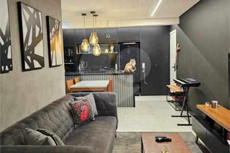 Apartamento à venda com 3 quartos, sendo 1 suíte,  em Vila Zilda (tatuapé), São Paulo, SP