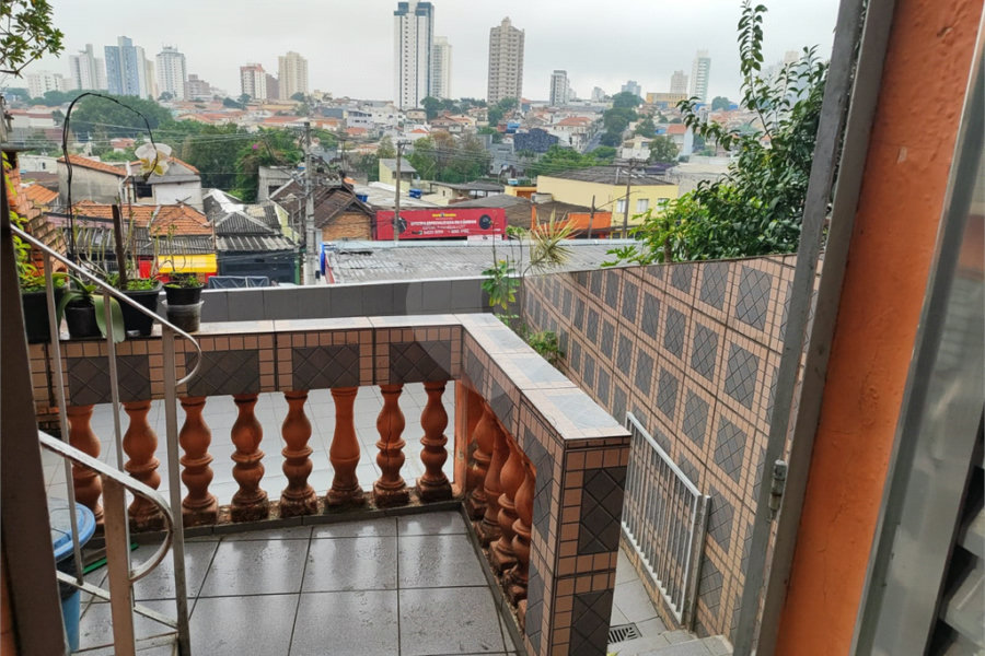 Sobrado à venda com 4 quartos, sendo 1 suíte,  em Saúde, São Paulo, SP