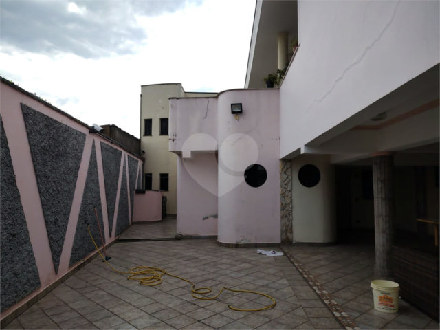 Casa Térrea à venda com 6 quartos, sendo 4 suítes,  em Cangaíba, São Paulo, SP