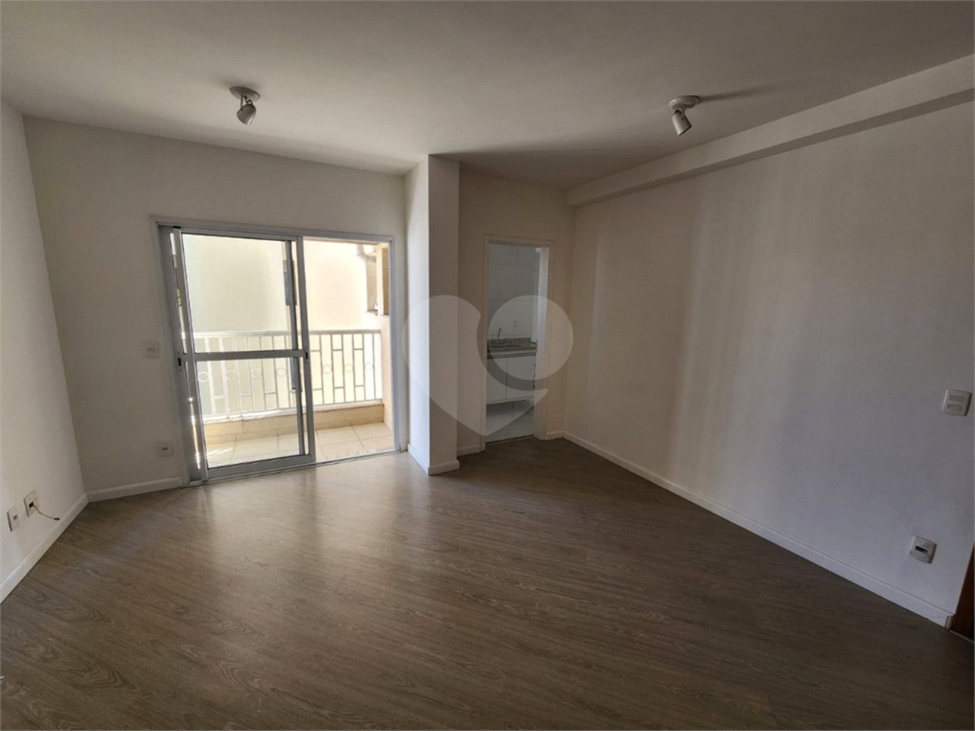 Apartamento à venda com 3 quartos, sendo 1 suíte,  no Centro, São Bernardo do Campo, SP