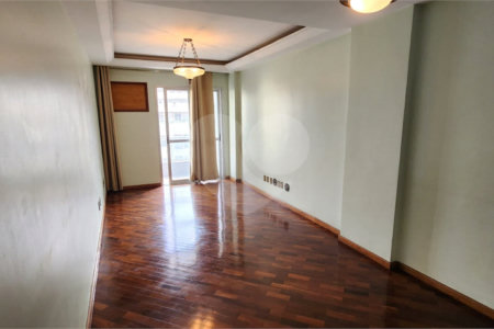 Apartamento à venda com 2 quartos, sendo 1 suíte, em Tijuca, Rio de Janeiro, RJ
