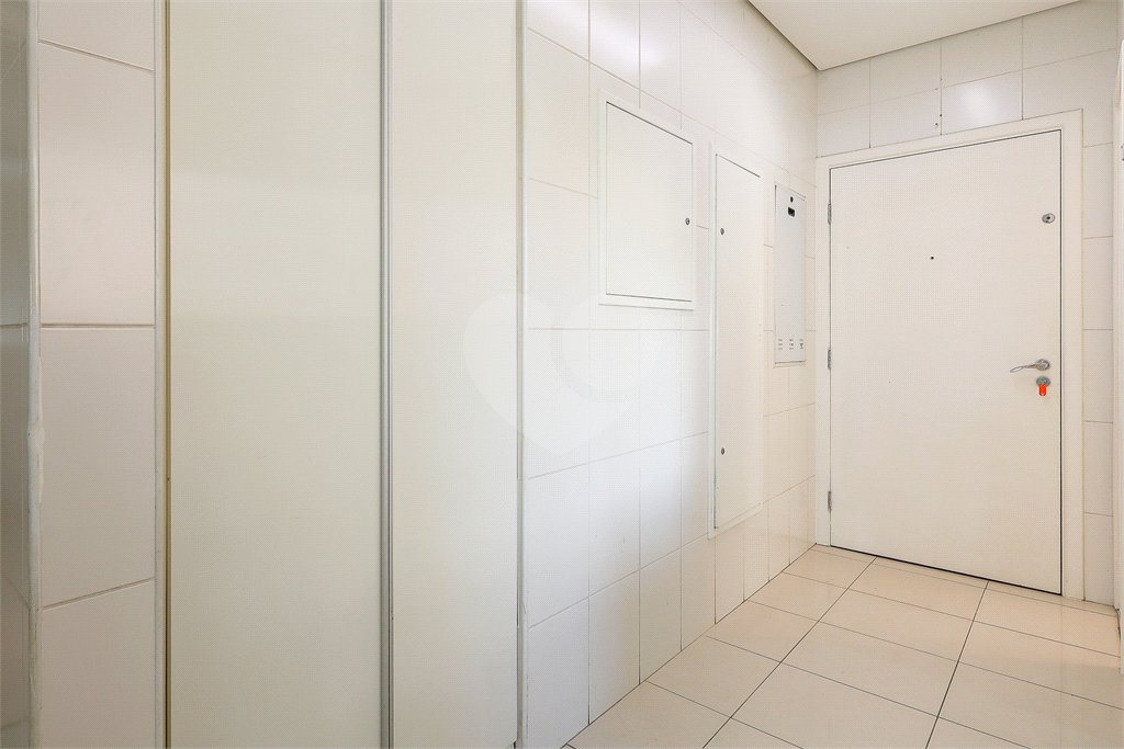 Apartamento à venda com 4 suítes,  em Jardim Paulistano, São Paulo, SP