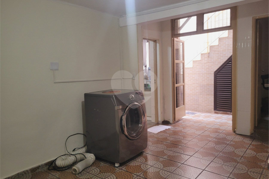 Sobrado à venda ou para alugar com 4 quartos, sendo 1 suíte, em Vila Gustavo, São Paulo, SP