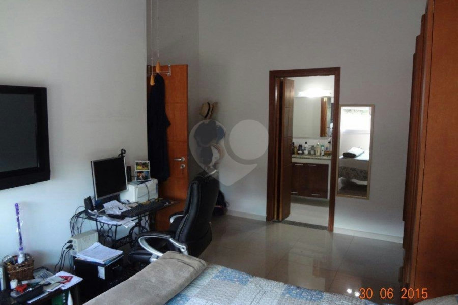 Casa Térrea à venda com 3 quartos, sendo 1 suíte, em Vila Irmãos Arnoni, São Paulo, SP