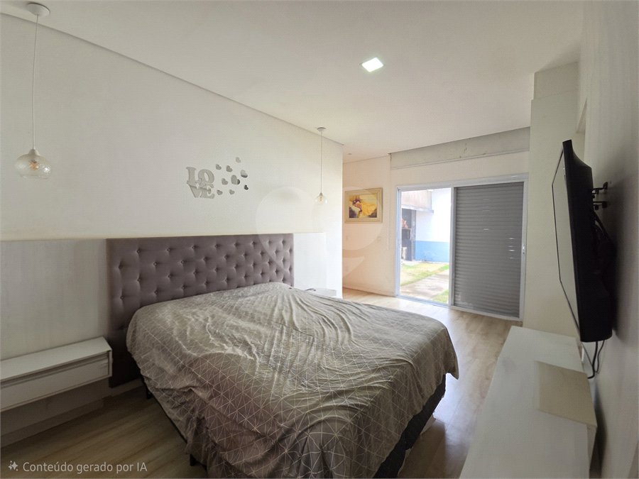 Casa à venda com 4 quartos, sendo 1 suíte, no condomínio Village Ipanema 2, Araçoiaba da Serra - SP