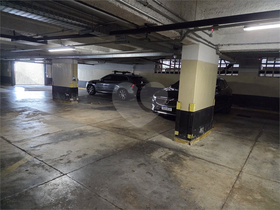 Apartamento à venda com 2 suítes em Cerqueira César, São Paulo, SP