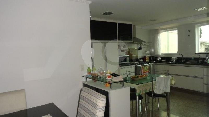 Sobrado à venda com 3 quartos, sendo 2 suítes, em Água Fria, São Paulo, SP