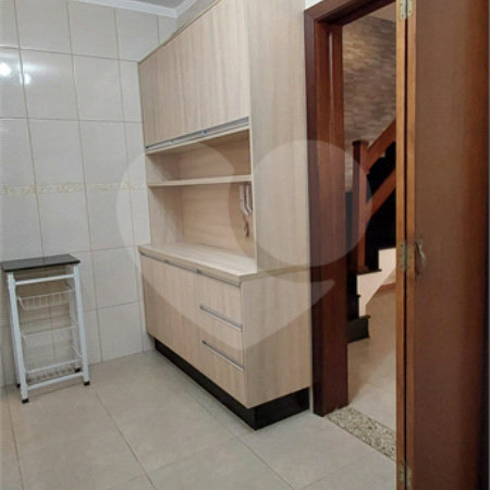 Casa à venda com 3 quartos, sendo 1 suíte,  no condomínio Jardim Europa, Mogi das Cruzes - SP