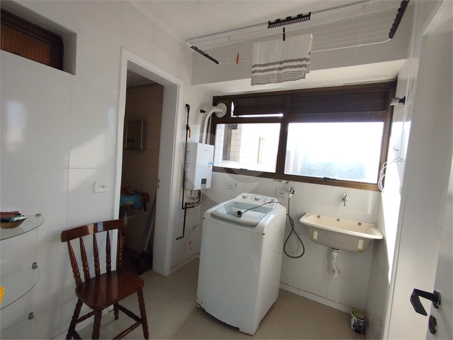 Apartamento para alugar com 3 quartos, sendo 1 suíte, em Morumbi, São Paulo, SP