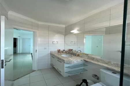 Sobrado à venda com 3 quartos, sendo 1 suíte, no Centro, Indaiatuba, SP