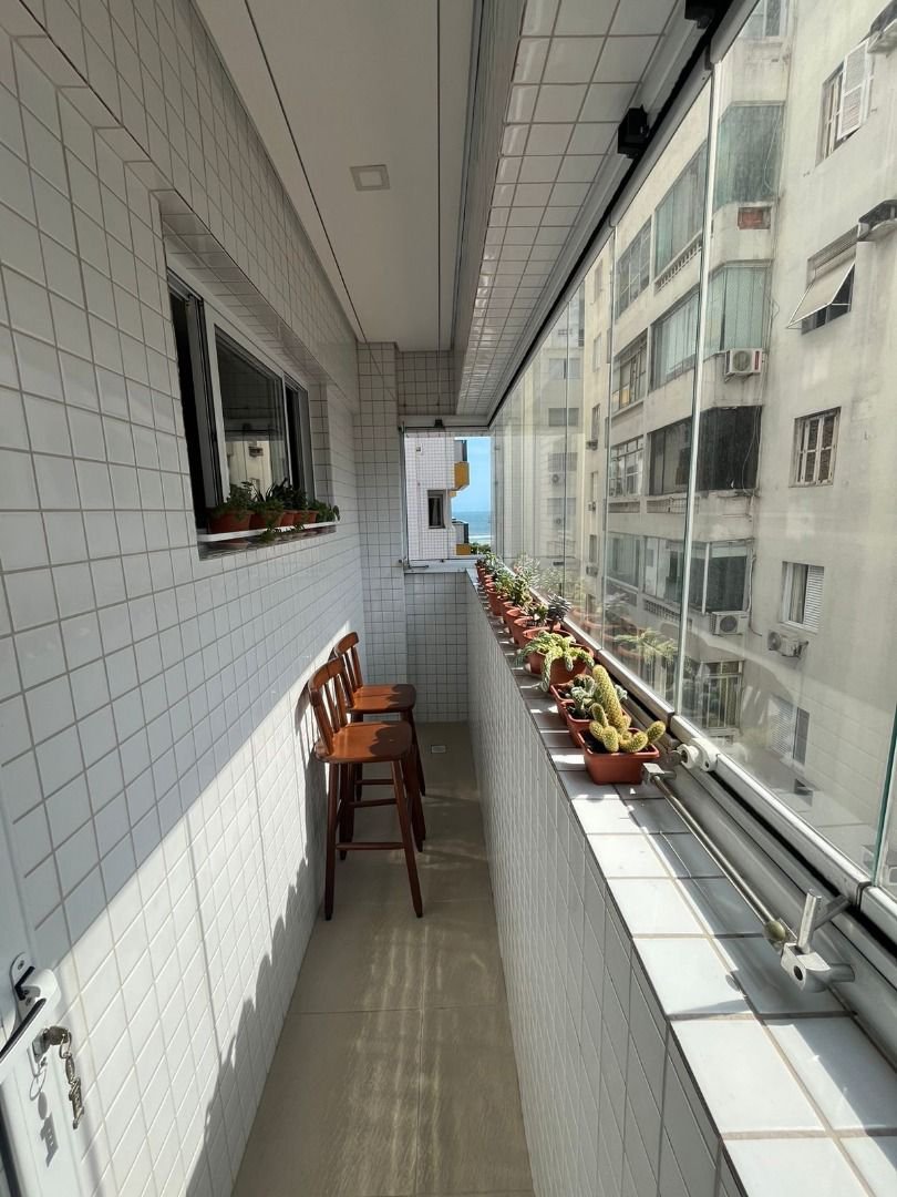Apartamento com 3 dormitórios à venda, 82 m² por R$ 990.000,00 - José Menino - Santos/SP