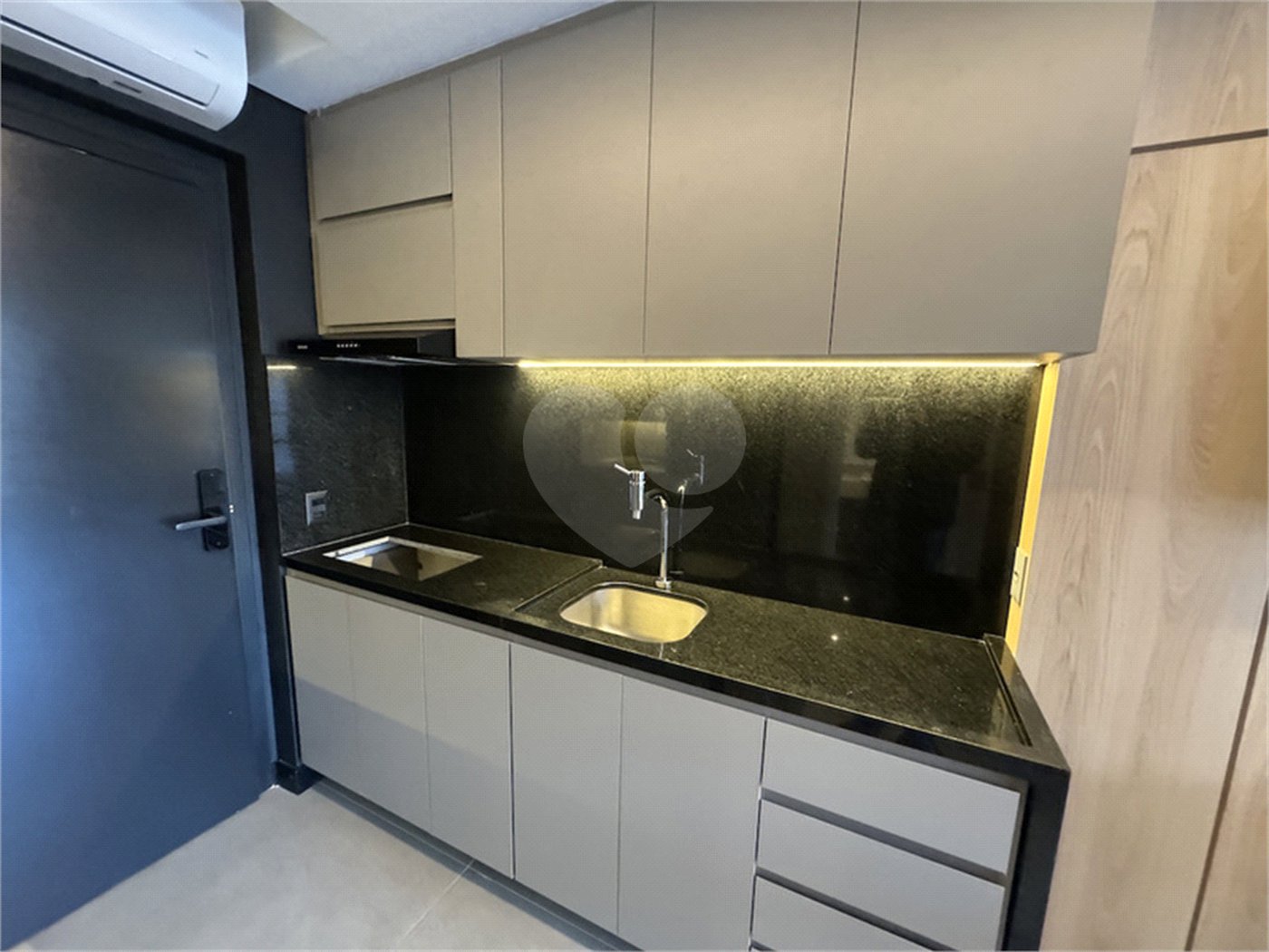 Apartamento para alugar com 1 suíte em Itaim Bibi, São Paulo, SP