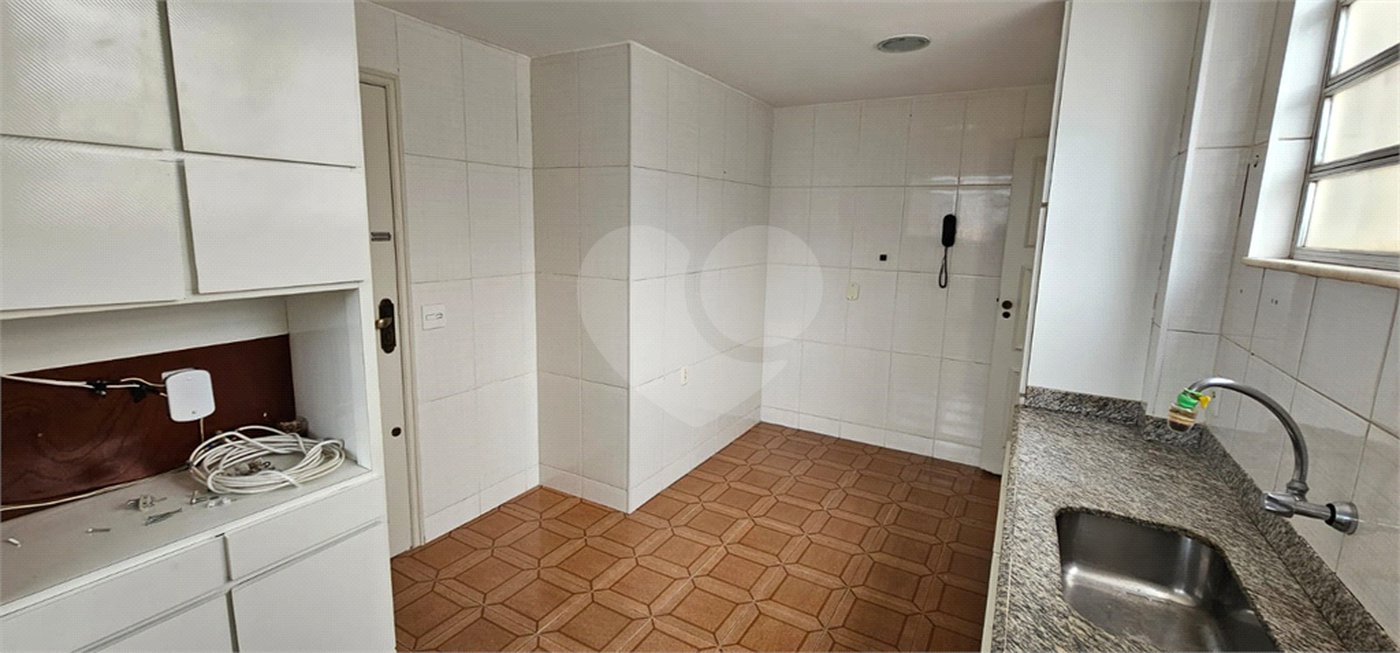 Apartamento à venda com 4 quartos, sendo 1 suíte, em Tijuca, Rio de Janeiro, RJ