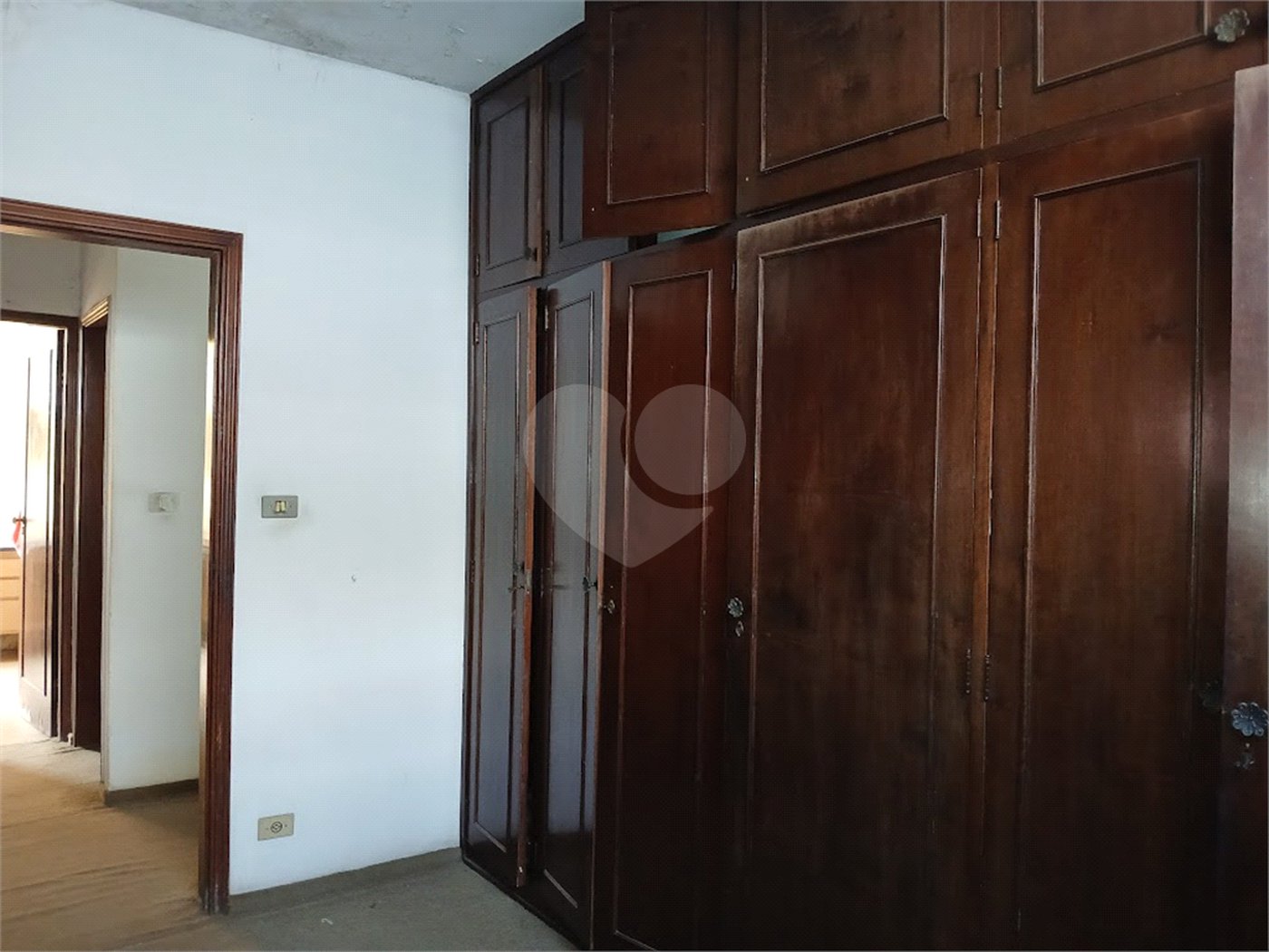 Casa para alugar com 3 quartos, sendo 1 suíte, em Esplanada Mendes Moraes, São Roque, SP
