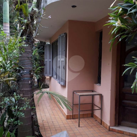 Sobrado à venda com 3 quartos, sendo 1 suíte,  em Brooklin Paulista, São Paulo, SP