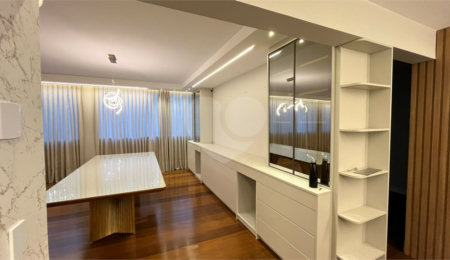 Apartamento à venda com 4 suítes em Vila Suzana, São Paulo, SP