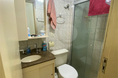 Apartamento à venda com 3 quartos em Caxingui, São Paulo, SP