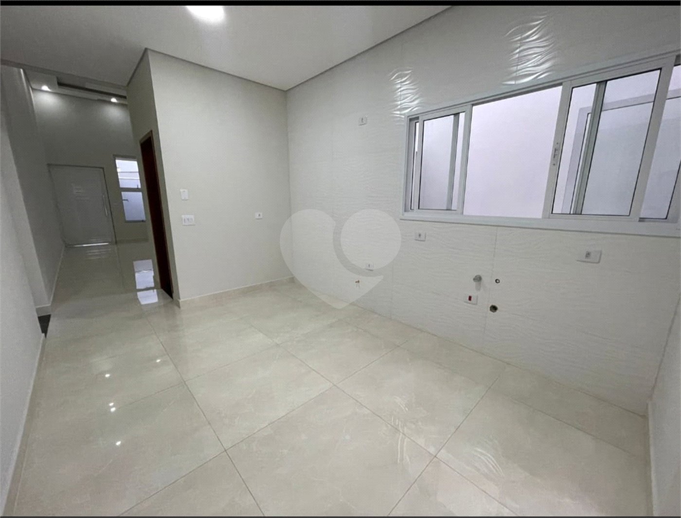 Casa à venda com 3 quartos, sendo 1 suíte, em Portal Ville Jardins, Boituva, SP