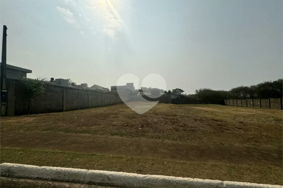 Terreno de 1.840 m2, à venda no Condomínio Park Campestre 1 na cidade de Piracicaba - SP.