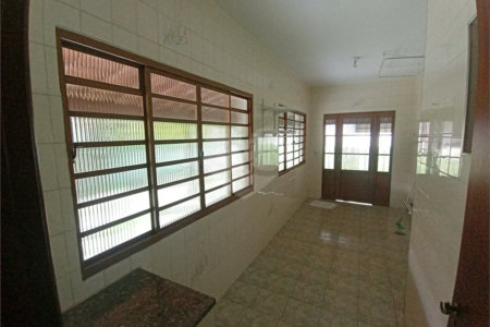 Casa a Venda no Condomínio Vista Alegre - Café em Vinhedo/SP