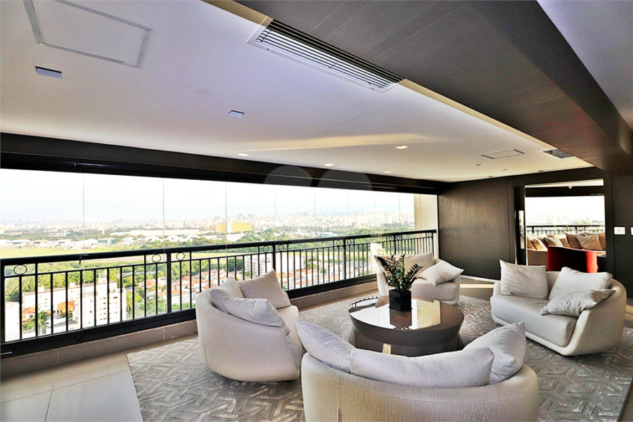 Apartamento à venda com 3 suítes em Santana, São Paulo, SP