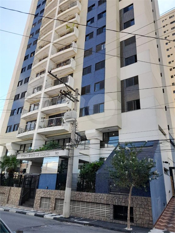 Apartamento à venda com 3 quartos, sendo 1 suíte,  no Centro, Mogi das Cruzes, SP