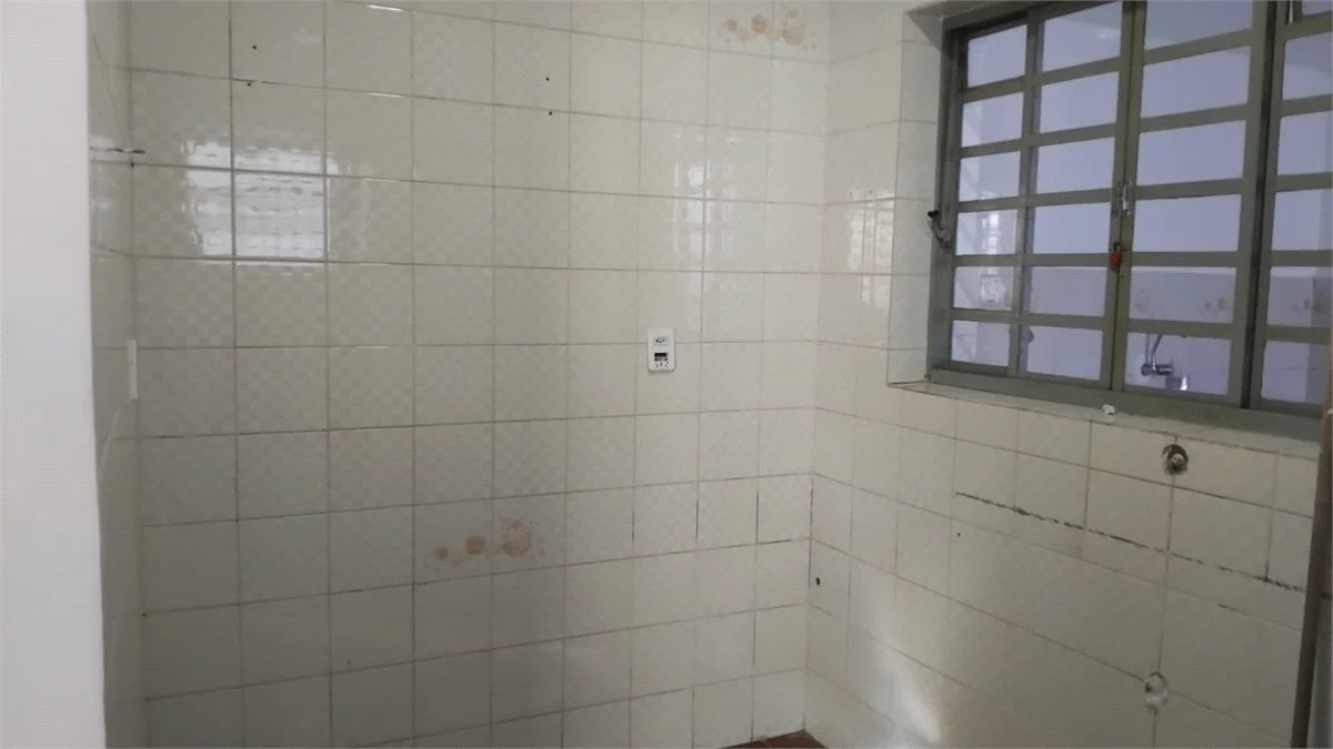 Sobrado à venda com 3 quartos, sendo 1 suíte,  em Jardim Bonfiglioli, São Paulo, SP