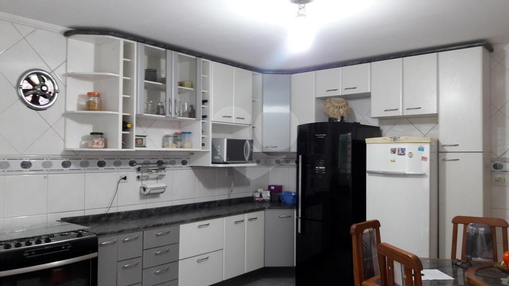 Sobrado à venda com 3 quartos, sendo 1 suíte, em Vila Harmonia, Guarulhos, SP